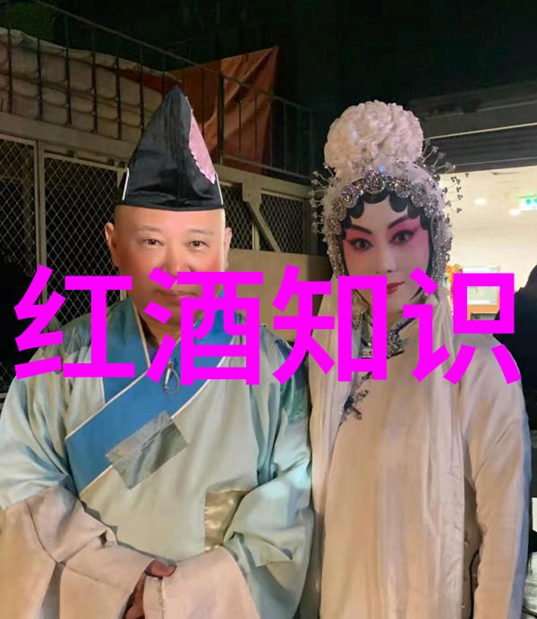 席绢逢魔时刻 - 午夜梦影席上纠缠与魔力的交响