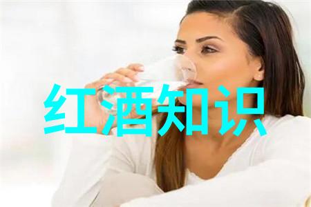 笔墨人影简约美的绘声绘影