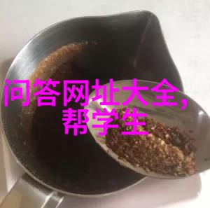 雨后的花园一个小女孩与自然的共舞图景