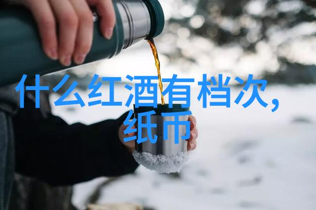 哺乳期美丽人妻老师温柔照顾学生的白嫩母爱